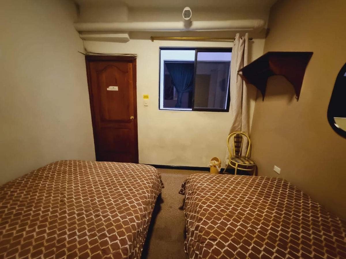Hostal Alborada קואנקה מראה חיצוני תמונה