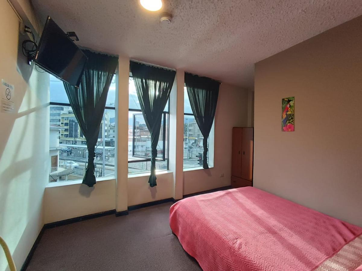 Hostal Alborada קואנקה מראה חיצוני תמונה